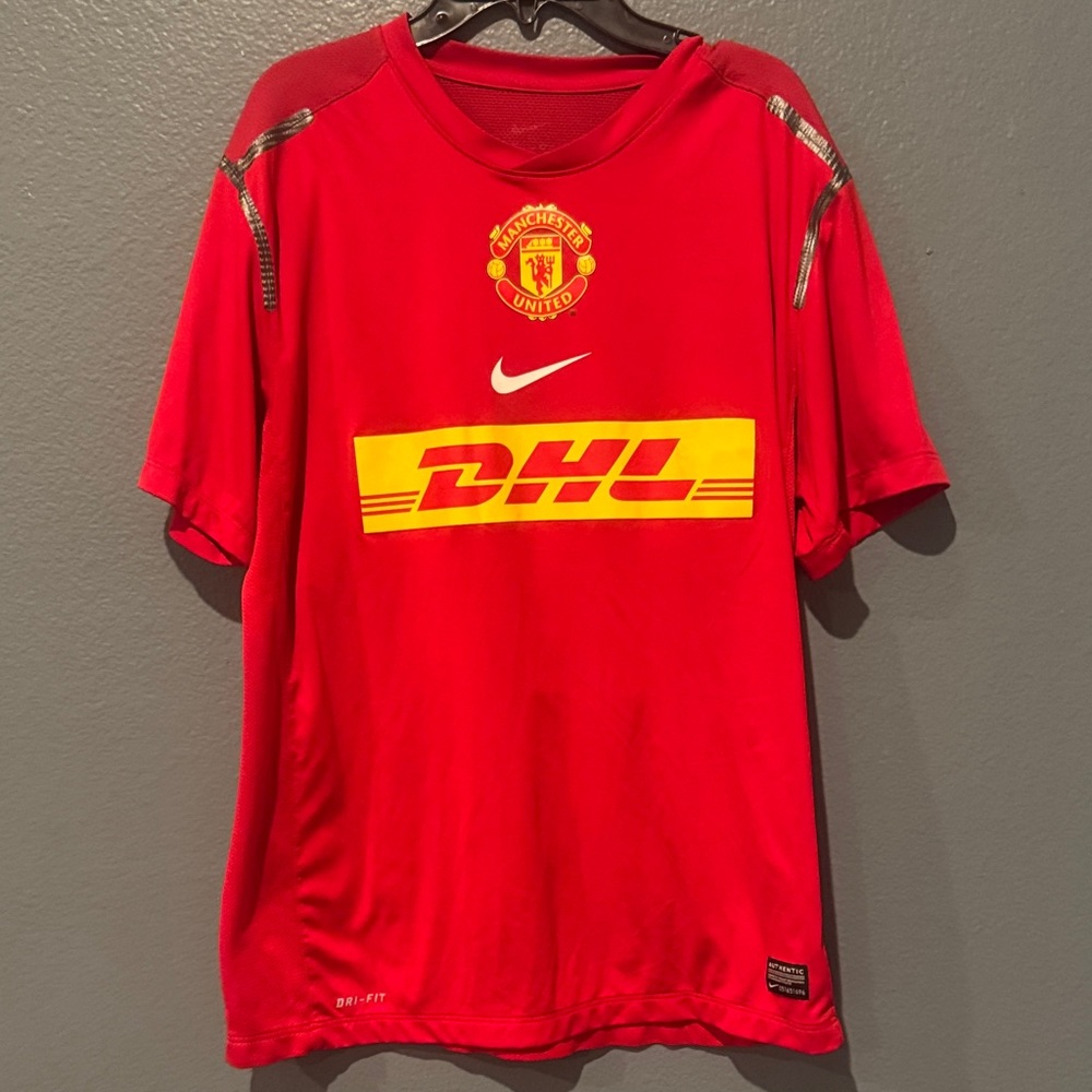 Nike FC MANCHESTER UNITED 2012/2013 TRAINING SOCCER FOOTBALL SHIRT JERSEY